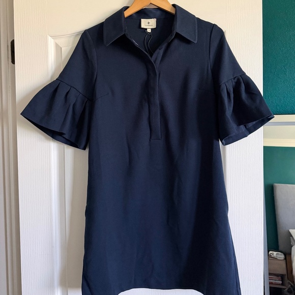 Tuckernuck Dresses & Skirts - Navy Tuckernuck Crepe Massey Blue Ruffle Sleeve Dress NWT